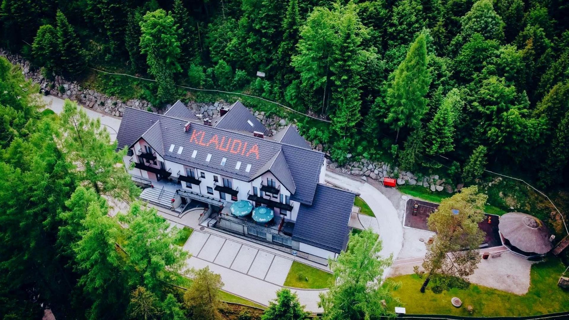 Hotel Klaudia Juszczyn Εξωτερικό φωτογραφία