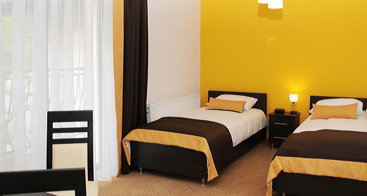 Hotel Klaudia Juszczyn Εξωτερικό φωτογραφία