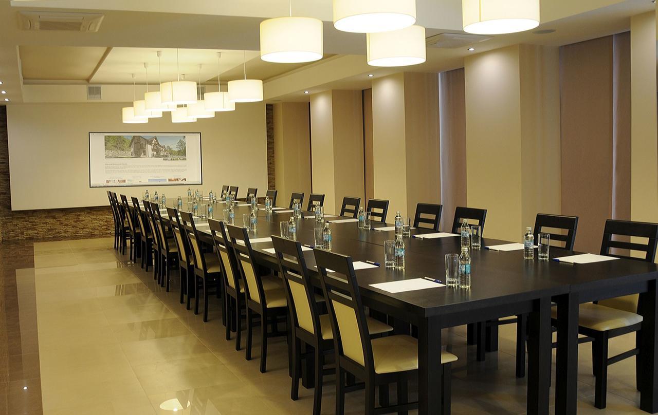 Hotel Klaudia Juszczyn Εξωτερικό φωτογραφία